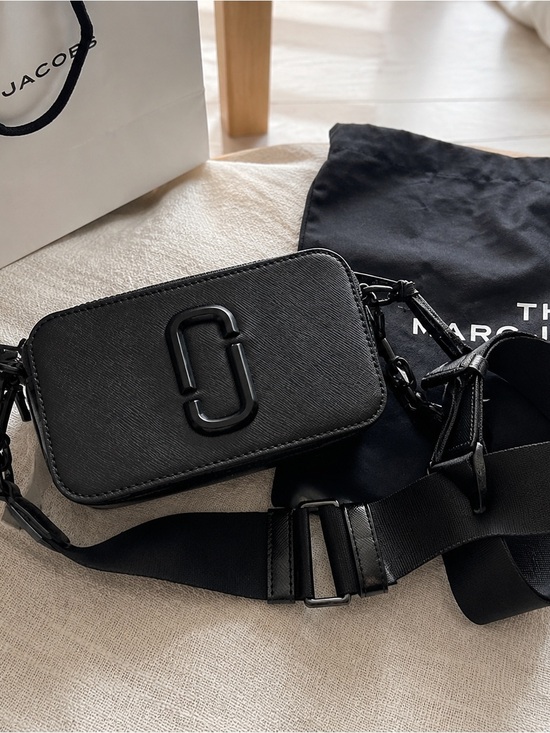 Marc Jacobs Handbags - Marc Jacobs Black Double-J Saffiano Crossbody Camera Bag
